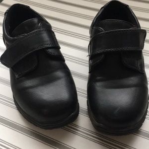 Little boys dress shoes worn once